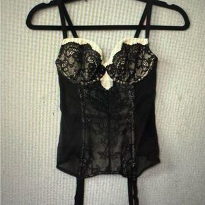 Victoria’s Secret Corset Lingerie 34B
